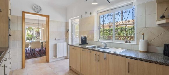 3 Schlafzimmer Villa in Lagoa, Portugal, Nr. 318550 8