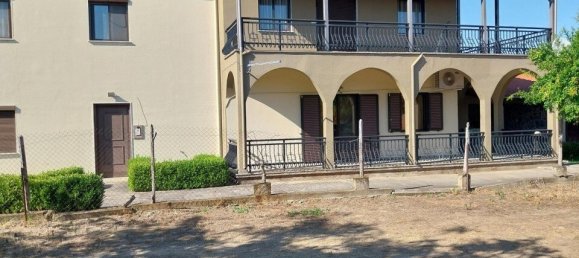 6 bedrooms Office in Keramoti, Greece No. 2847 3