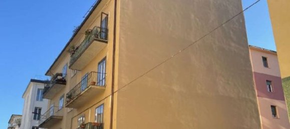 4 rooms Apartment in Arezzo, Italy No. 189985 4