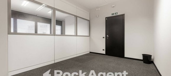 5 rooms Office in Padua, Italy No. 313059 7