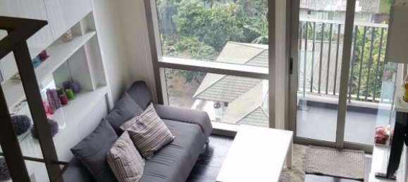 1 bedroom Duplex in Khlong Toei, Thailand No. 9653 8