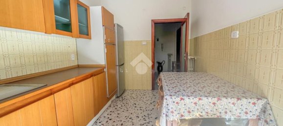 3 rooms Apartment in Chieti, Italy No. 299827 5