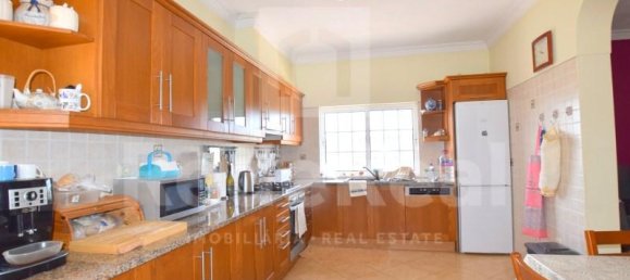 6 bedrooms House in Quarteira, Portugal No. 37196 5