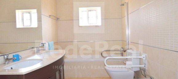 6 bedrooms House in Quarteira, Portugal No. 37196 20