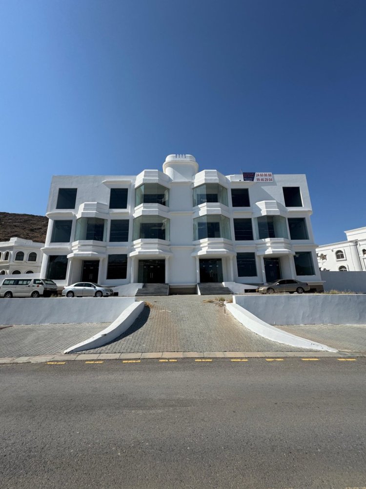  Shop in Ruwi, Oman No. 1561