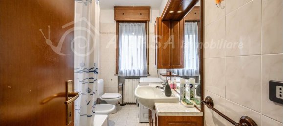 3 bedrooms Apartment in Medesano, Italy No. 380377 12