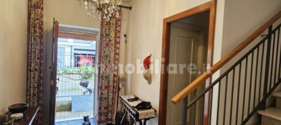 3 Schlafzimmer Villa in Montoggio, Italy, Nr. 275641 5