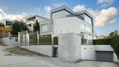 6-salle Villa à Giesshubl, Austria No. 65246