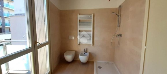 3غرفة شقة في Bergamo, Italy رقم 308914 10