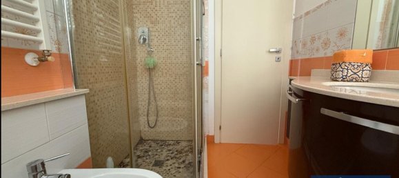 5 bedrooms House in Rosignano Marittimo, Italy No. 370753 17