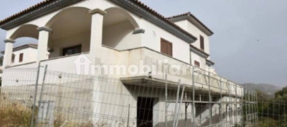 Apartamento de 2 dormitorios en Siniscola, Italy No. 334325 3