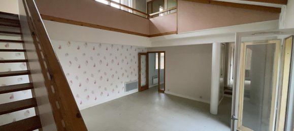 4 bedrooms House in Briare, France No. 78220 21