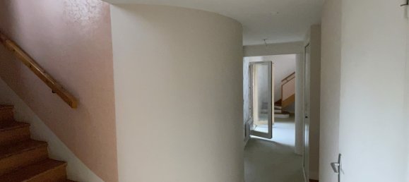 4 bedrooms House in Briare, France No. 78220 10