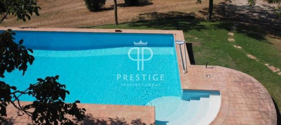 10 bedrooms Castles in Ficulle, Italy No. 135470 3