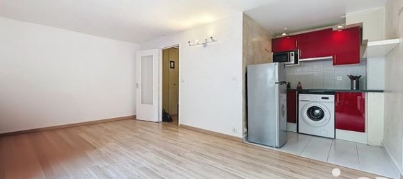 Studio in Pontoise, France No. 304073 4