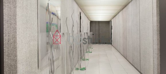 Bureau à Bergamo, Italy 550m² No. 106476 12