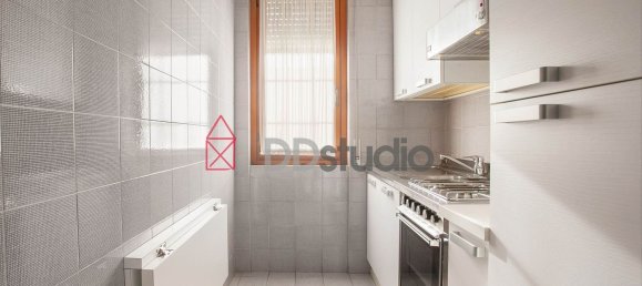 Bureau à Bergamo, Italy 550m² No. 106476 18