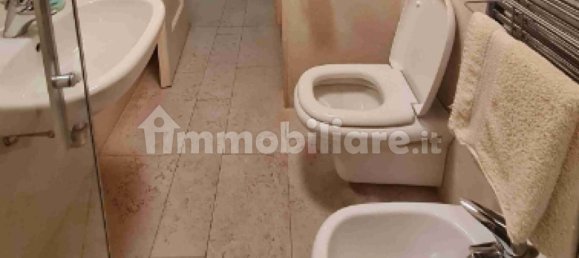 2 bedrooms Apartment in Bergamo, Italy No. 271440 2