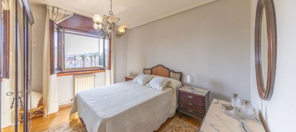 4 bedrooms Apartment in Santander, Spain No. 154279 13