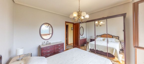 4 bedrooms Apartment in Santander, Spain No. 154279 14