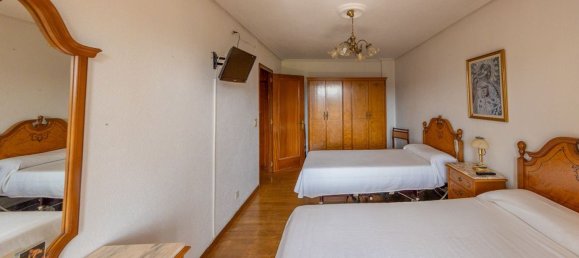 4 bedrooms Apartment in Santander, Spain No. 154279 33