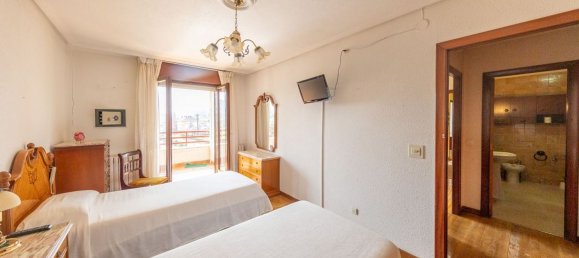 4 bedrooms Apartment in Santander, Spain No. 154279 31