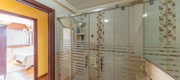 4 bedrooms Apartment in Santander, Spain No. 154279 17