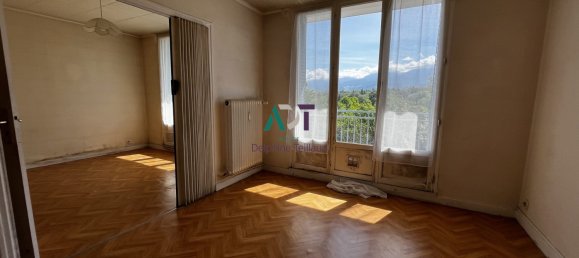 Apartamento de 2 dormitorios en Grenoble, France No. 346485 5