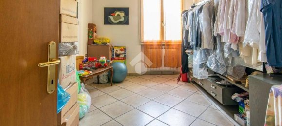 4 bedrooms House in Ferrara, Italy No. 213283 32