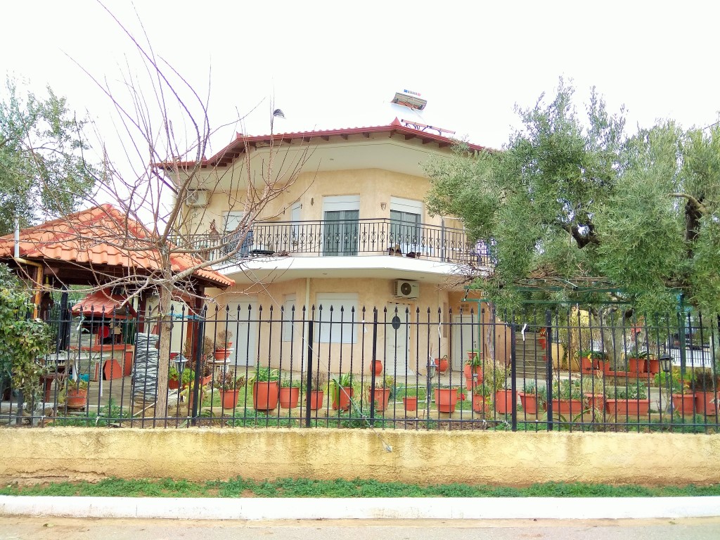 7 bedrooms Commercial property in Polygyros, Greece No. 56513