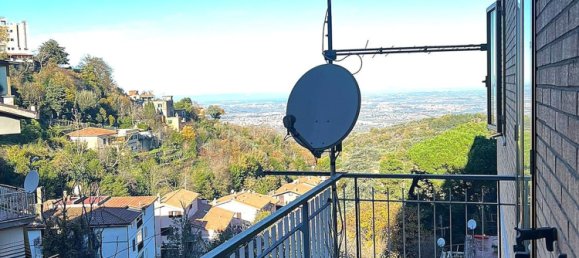 3-salle Appartement à Monte Compatri, Italy No. 119788 21