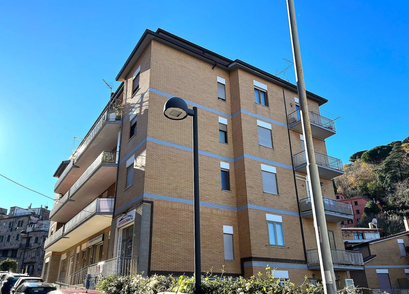 3-salle Appartement à Monte Compatri, Italy No. 119788