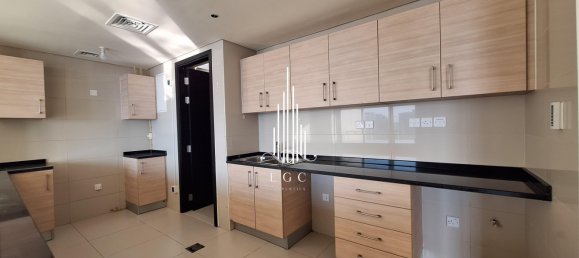 3 bedrooms Apartment in Al Reem Island, UAE No. 26811 12