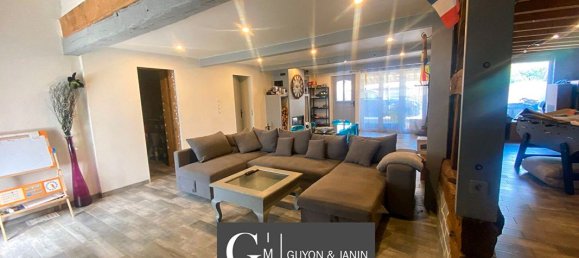 4 bedrooms House in Ain, France No. 290570 2