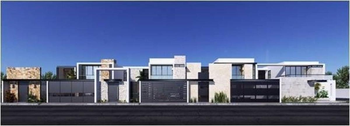 4 bedrooms House in Yucatan, Mexico No. 176732