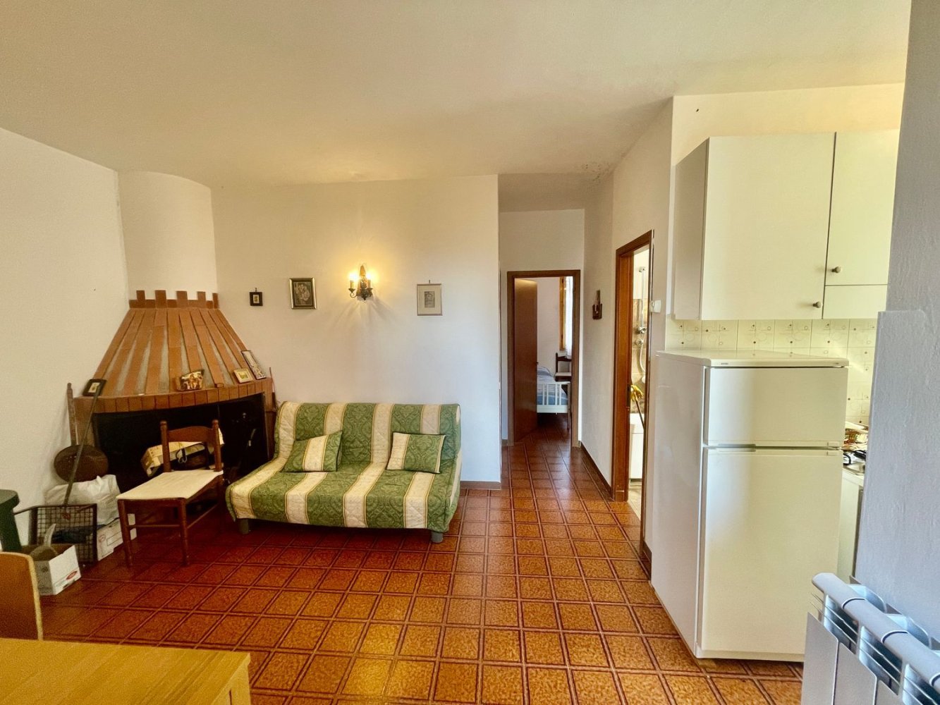 Квартира с 4 комнатами в Марлиана, Италия № 214866