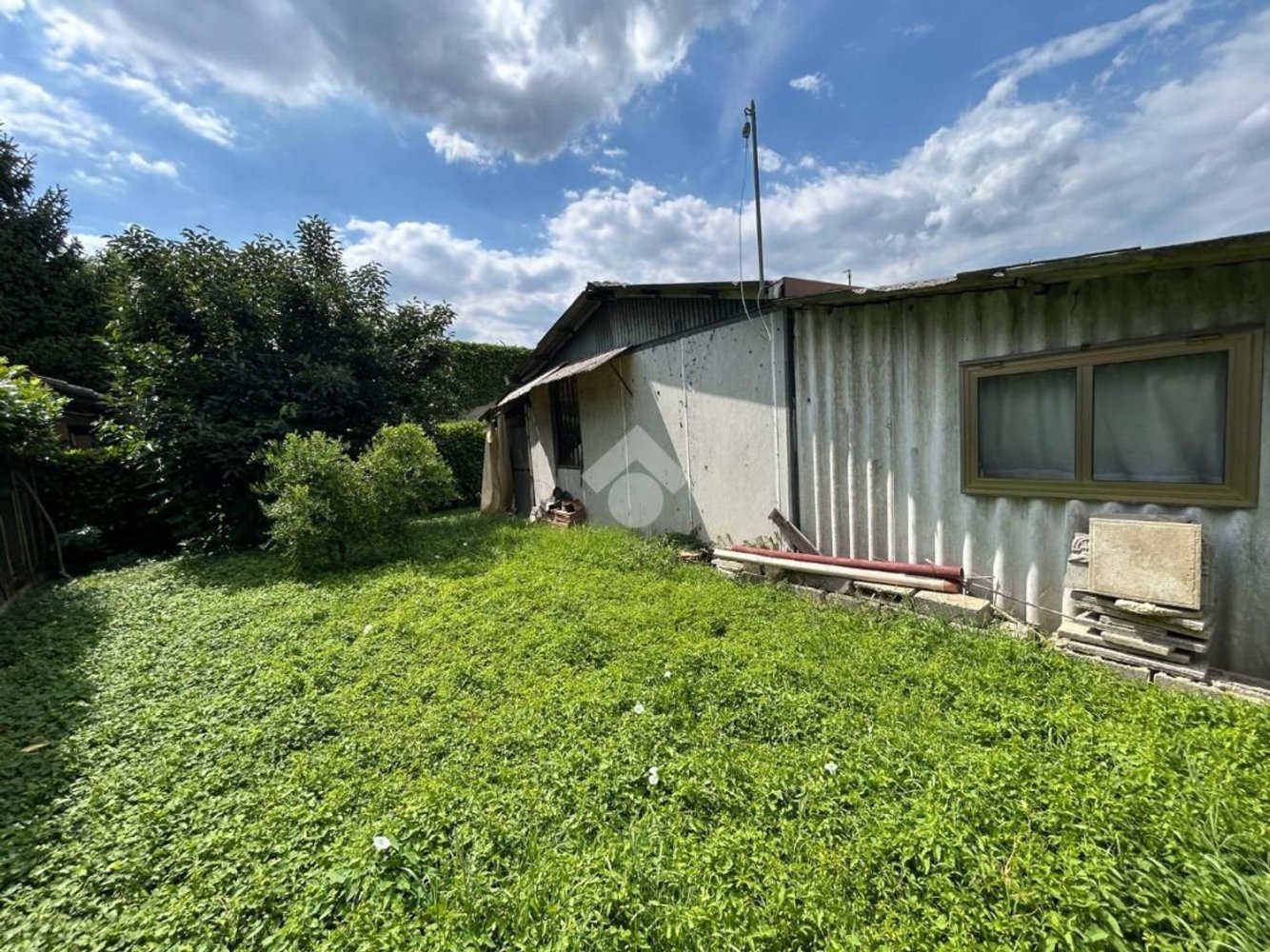 100m² Warehouse in Cadoneghe, Italy No. 260056