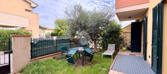 Квартира с 1 спальней в Римини, Италия № 329187 2