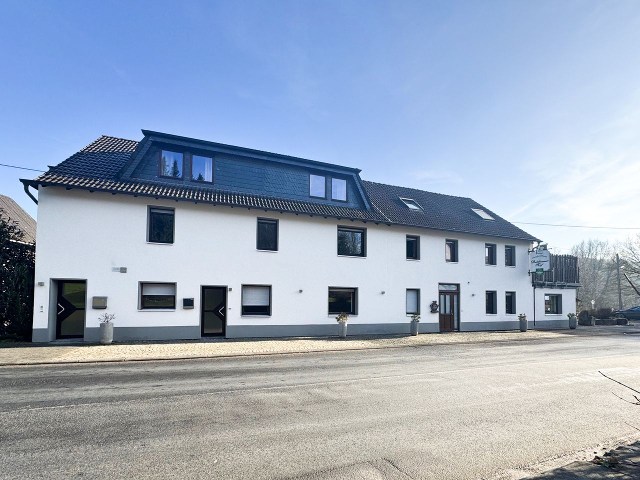 12-Zimmer Gebäude in Rhein-Sieg, Germany, Nr. 153734