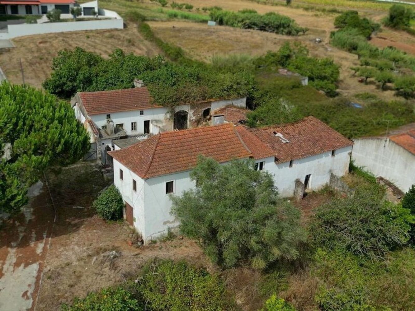Casa de 3 dormitorios en Salir de Matos, Portugal No. 271046