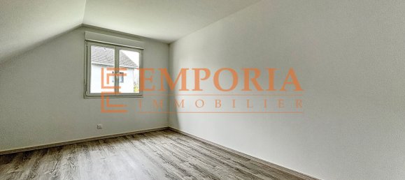 3 bedrooms House in Manspach, France No. 69219 9