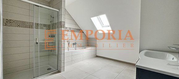 3 bedrooms House in Manspach, France No. 69219 6