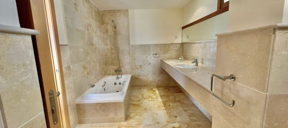 Ático de 3 dormitorios en Marbella, Spain No. 131083 11