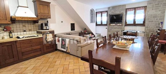 3 bedrooms Villa in Valmadrera, Italy No. 285517 40