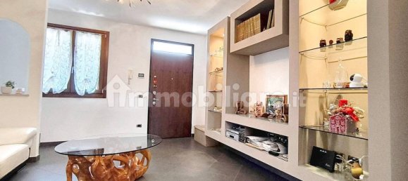 3 bedrooms Villa in Valmadrera, Italy No. 285517 6