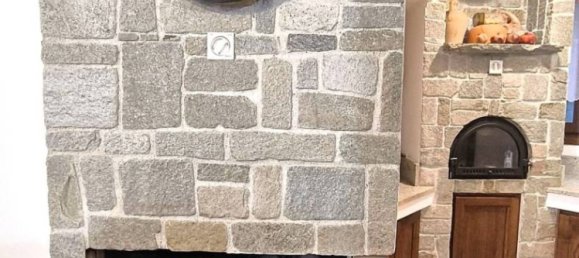 3 bedrooms Villa in Valmadrera, Italy No. 285517 37