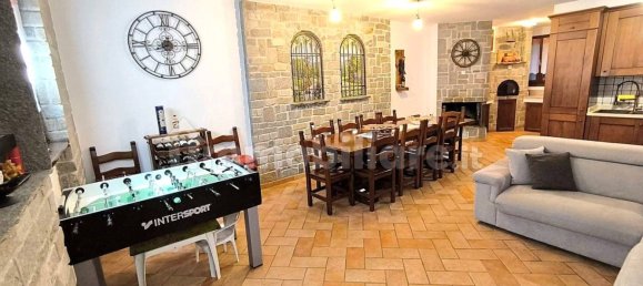 3 bedrooms Villa in Valmadrera, Italy No. 285517 35