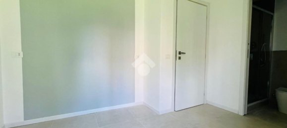 3 Schlafzimmer Wohnung in Milan, Italy, Nr. 360701 17