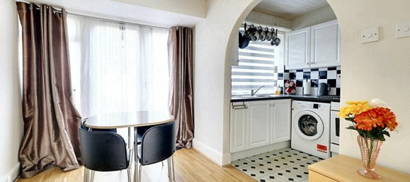 2 bedrooms Commercial property in Hayes, United Kingdom No. 5088 8