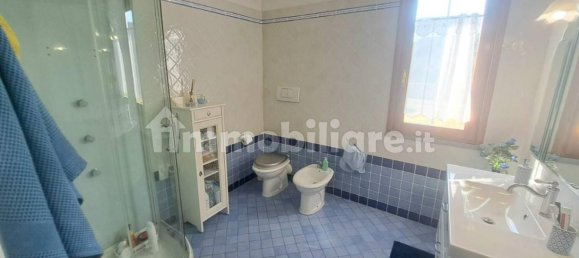3 Schlafzimmer Haus in Empoli, Italy, Nr. 337614 14